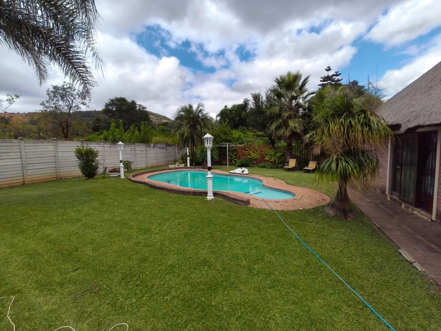 7 Bedroom Property for Sale in Safari Gardens North West